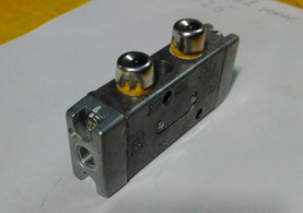 Клапан управления делителем КПП ZF
